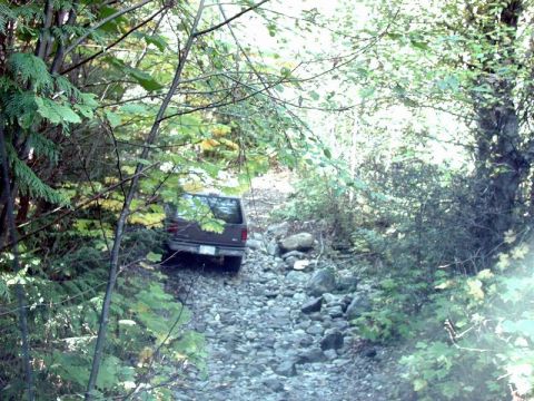 1985 Ford Bronco - The harder way out of Hale Creek.