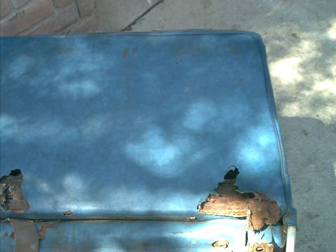 1971 Ford Bronco - Passenger side back of back rest area.