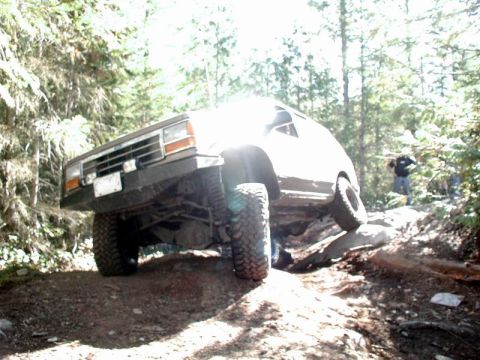 1985 Ford Bronco - Inder playing around at the first campsite at Sunrise Lake.