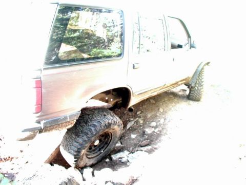 1985 Ford Bronco - Inder playing around at the first campsite at Sunrise Lake.