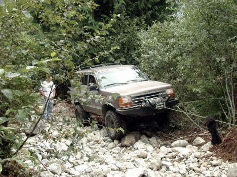 1985 Ford Bronco - Winch power to the rescue.