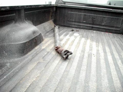 1985 Ford Bronco - Pete twisted his rear driveshaft.