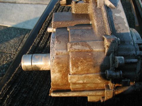 1985 Ford Bronco - Definatley need a new transfercase.