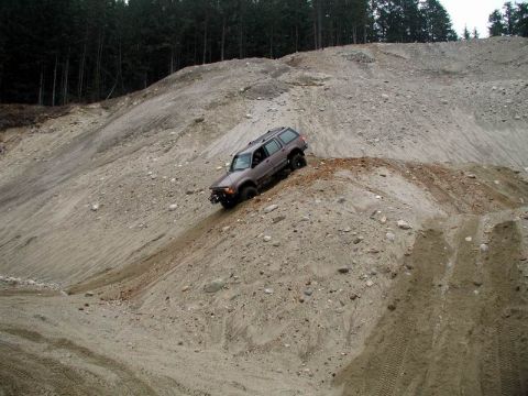 1985 Ford Bronco - Back on the Harrison FSR.