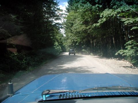 1985 Ford Bronco - Back on the Harrison FSR, heading to Hale Creek.