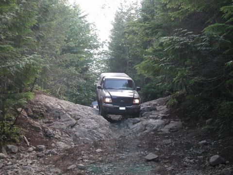 1985 Ford Bronco - Coming down the V-rock.