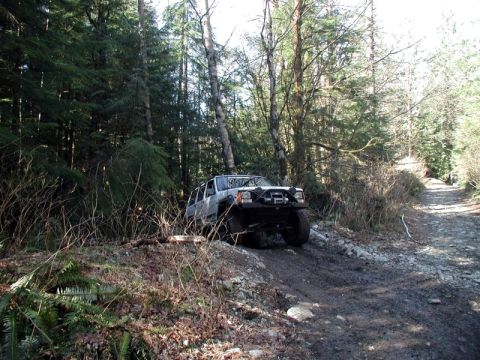 1985 Ford Bronco - Pete coming out of the bypass.