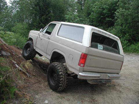 1985 Ford Bronco - Doug decided to do the same.