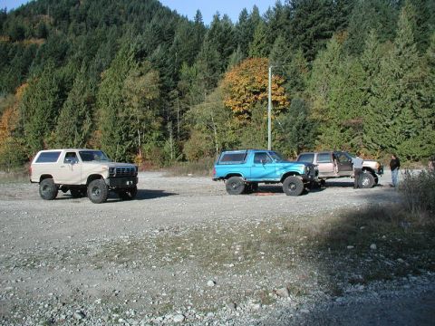 1985 Ford Bronco - Airing down.