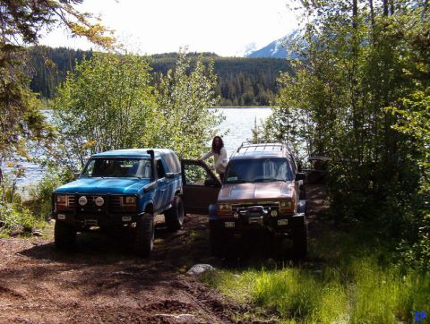 1985 Ford Bronco - We stopped for lunch at Gwyneth Lake.