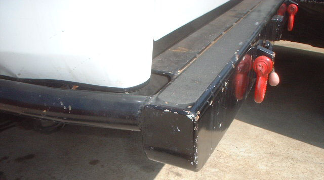 some pictures of the bumper.. Its real strong.  i welded my fender tubing directly to it.