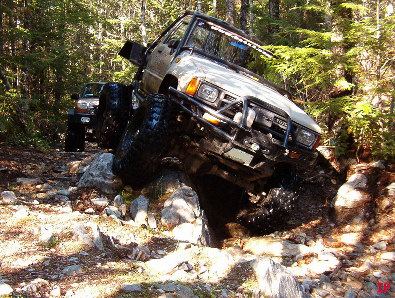 Wil picked an interesting line further down the trail.