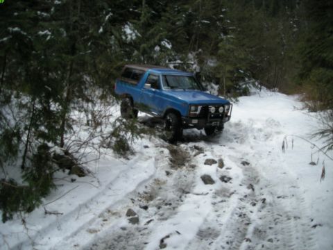 1985 Ford Bronco - Heading back down.