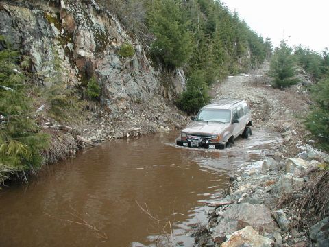 1985 Ford Bronco - Heading out.