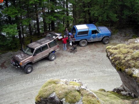 1985 Ford Bronco - We had lunch overlooking Chehalis Lake.
