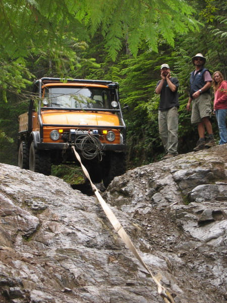 1985 Ford Bronco - Sass keeping it under control.
