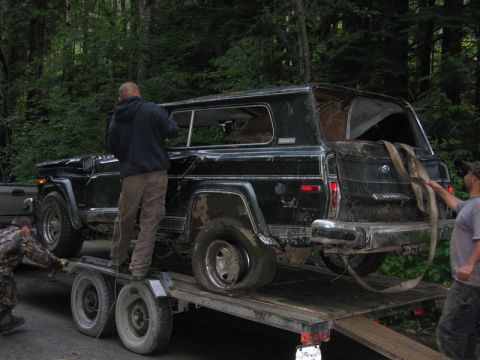 1985 Ford Bronco - Ready for the trip home.