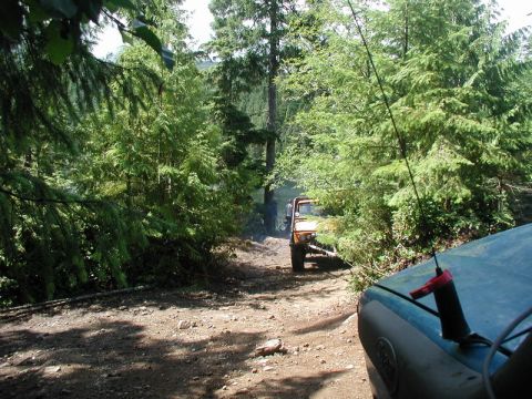 1985 Ford Bronco - We made slow progress.