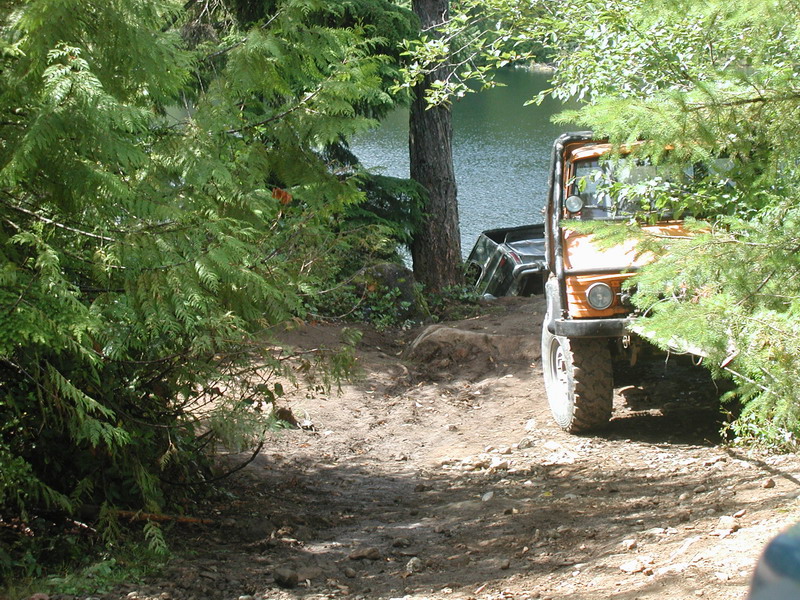 She wasn't moving any further as we were pulling into the bank, so we anchored the Jeep to the tree and re-assessed the situation.