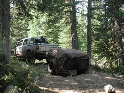 1985 Ford Bronco - Falcon Hill was no problem, but the ledge near the top made for some good pictures: