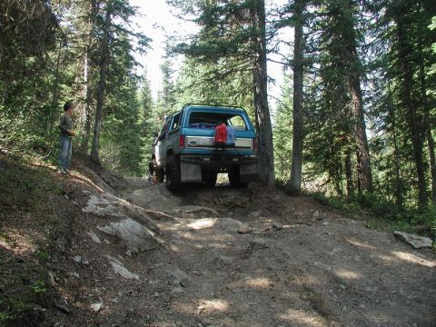 1985 Ford Bronco - Falcon Hill was no problem, but the ledge near the top made for some good pictures: