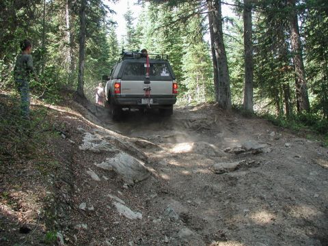 1985 Ford Bronco - Falcon Hill was no problem, but the ledge near the top made for some good pictures: