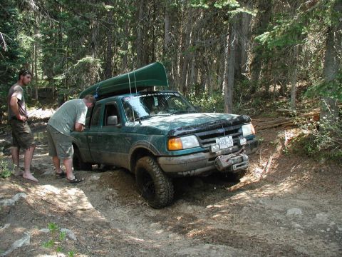1985 Ford Bronco - Falcon Hill was no problem, but the ledge near the top made for some good pictures: