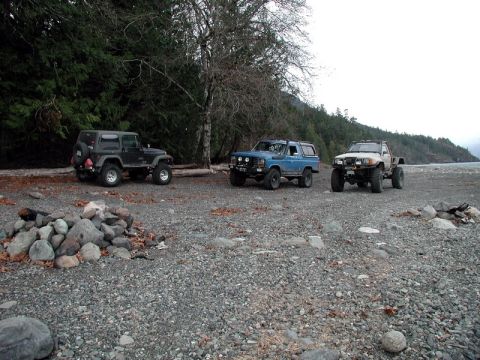 1985 Ford Bronco - We didn't stay long, as the wind was freezing!
