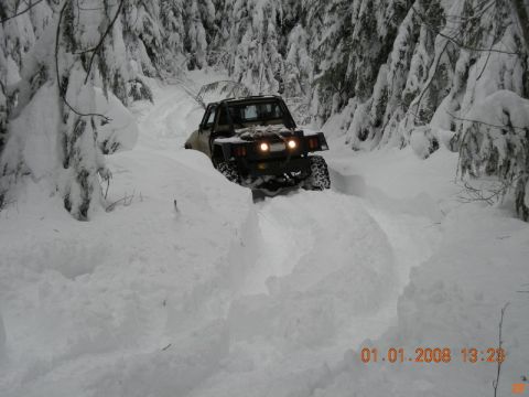 1985 Ford Bronco - Wil showing off.