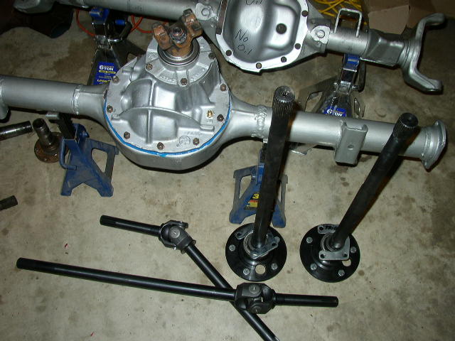 Rear axle assemblies and driveshafts on jack stands