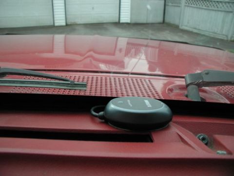 1990 Ford F-250 - GPS antenna receiver mounted.