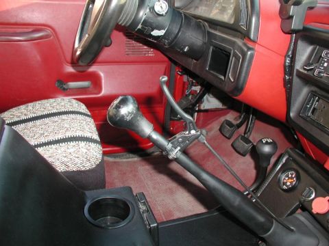 1990 Ford F-250 - Hand throttle.