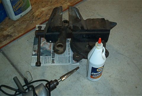 1986 Ford Bronco - Getting set up to ream my pitman arm to accept Chevy Drag link ends.