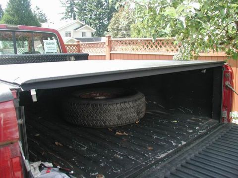 1990 Ford F-250 - Adjustments made and cover closed.