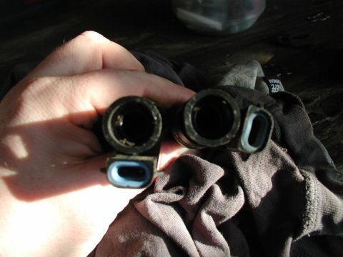 1990 Ford F-250 - Old on the left. The new on is clocked differently.