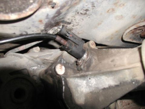 1990 Ford F-250 - A tight fit.