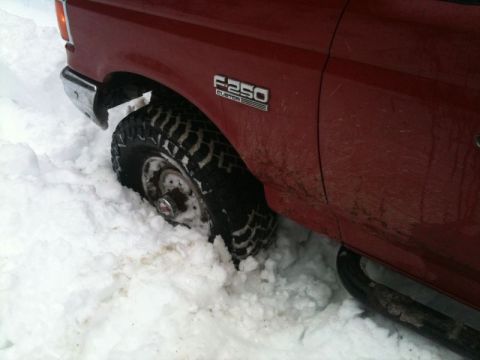 1990 Ford F-250 - I got hung up and couldn't move. Doug and I did a little shoveling, but Indir was soon to my rescue.