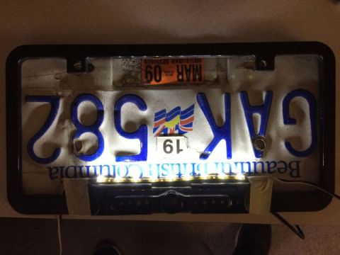 2002 Pontiac Grand Prix - Test with LED strip (6 led, small), and an old license plate.