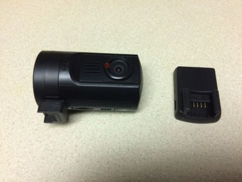 2002 Pontiac Grand Prix - Camera and GPS base.