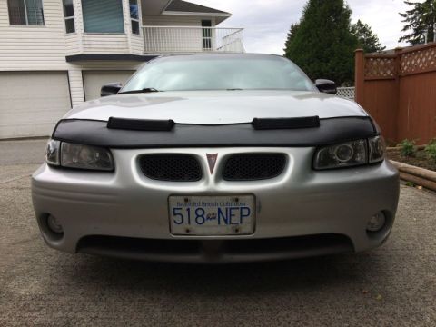 2002 Pontiac Grand Prix - Even these lights sit crooked.