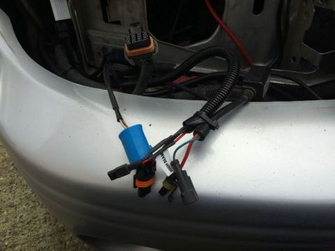2002 Pontiac Grand Prix - Right headlight wiring.