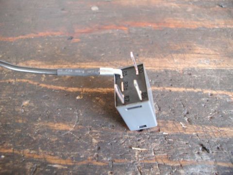 2002 Pontiac Grand Prix - Remove relay #17 from the underhood fuse panel. Bend terminal #85 and attach a piece of wire to it.