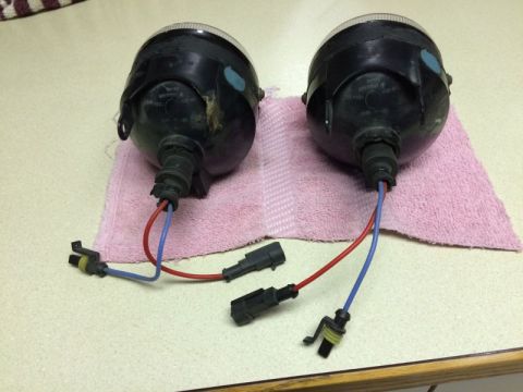 2002 Pontiac Grand Prix - Removed these lights from the car as I made some LED lights. Gonna pack them up and put them aside for now.....