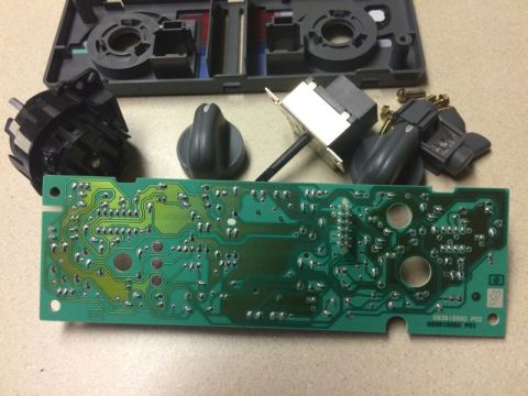 2002 Pontiac Grand Prix - Breaking down the controller.