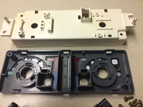 2002 Pontiac Grand Prix - Breaking down the controller.