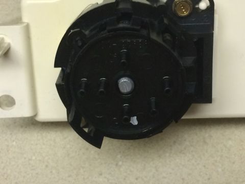 2002 Pontiac Grand Prix - Breaking down the controller.
