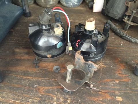 2002 Pontiac Grand Prix - I swapped the mounting bracket from my current lights.
