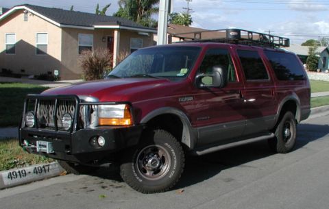 2001 Ford Excursion photo