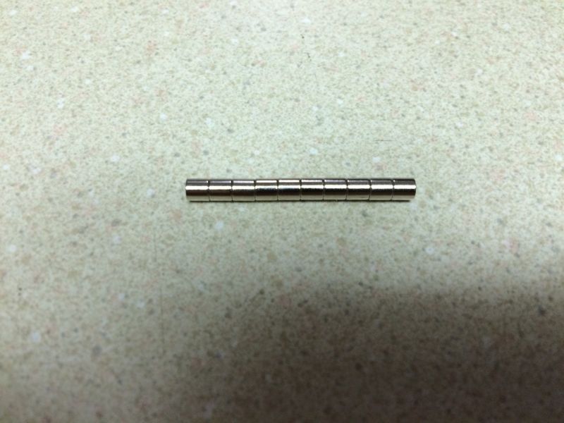 I used 1/8"x1/8" (#99K38.00) magnets from Lee Valley.