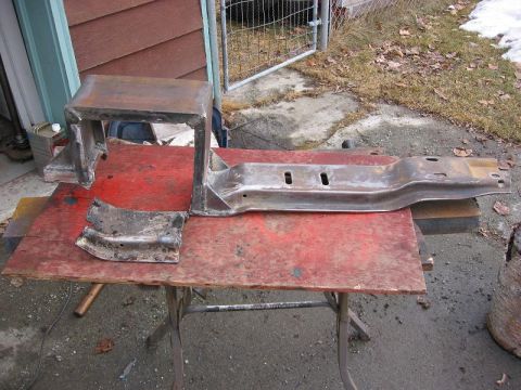 1985 Ford Bronco - What was cut out, next to the crossmember.
